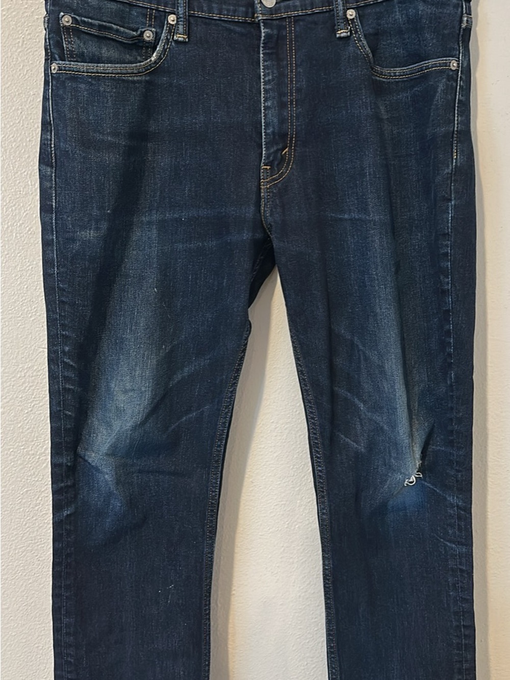 Levi’s 511 Slim Fit Men’s Jeans W36 L30 Dark Wash Distressed Ripped Knee